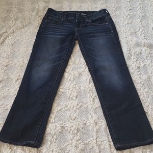 American Eagle Dark Wash Artist Crop Jeans Size 4